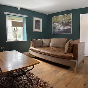 Fernlea Mews, Luxury 2 Bed 2 Bath Home, Richmond, Swaledale Richmond (North Yorkshire)