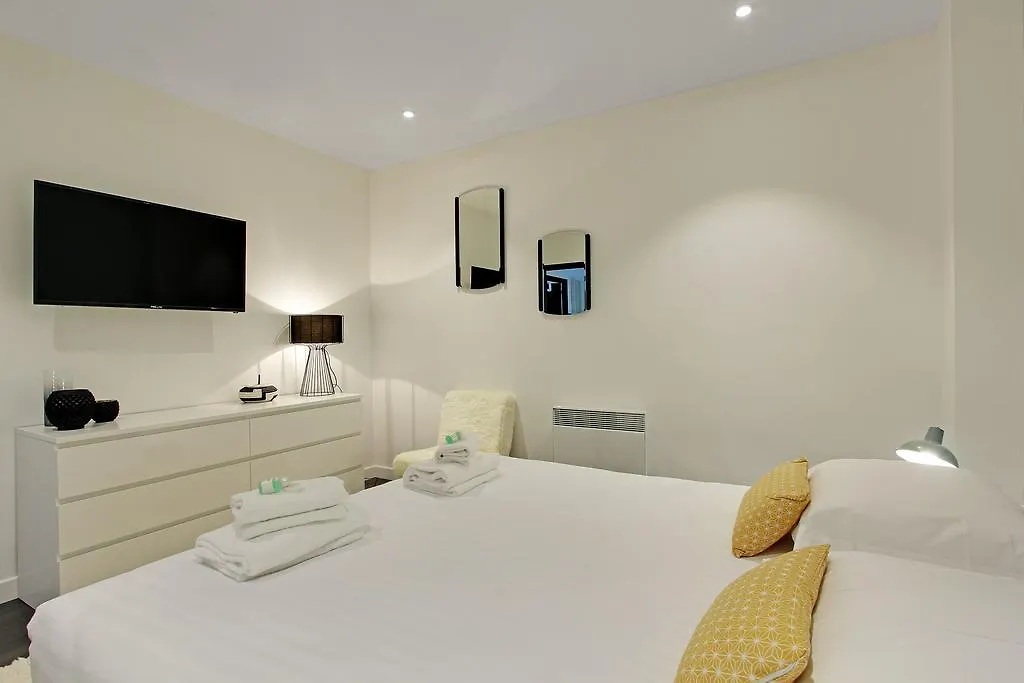 Canal Saint Martin Apartments Párizs Franciaország